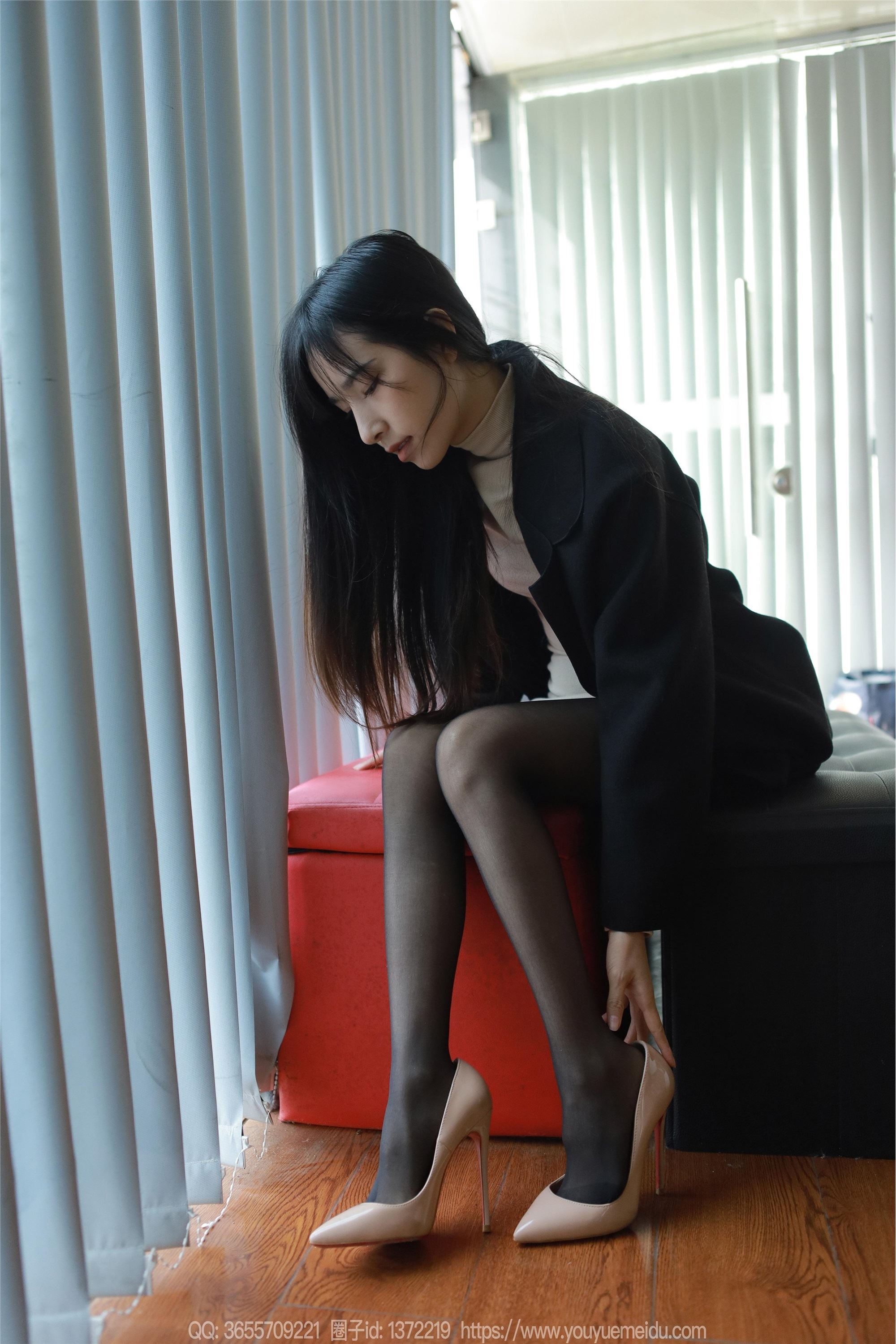 IESS异思趣向  2024.03.26 丝享家 1699 美子《脚踏实地》